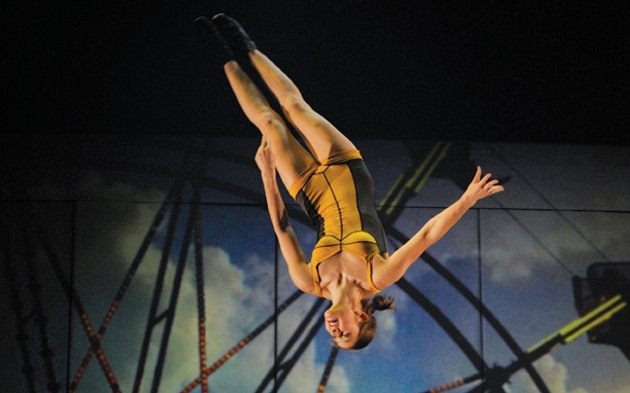 A Canadian circus acts tackles modern absurdity with 'Cirkopolis'