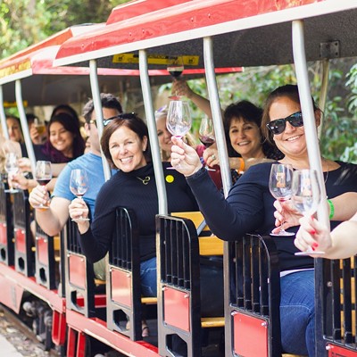 Local vintners pour their wares during Santa Barbara Zoo’s Roar and Pour