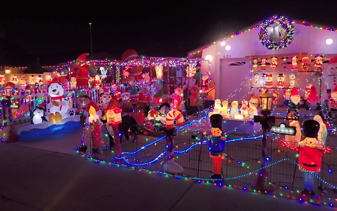 Lompoc Beautification and Appearance Commission honors winners of holiday lights competition
