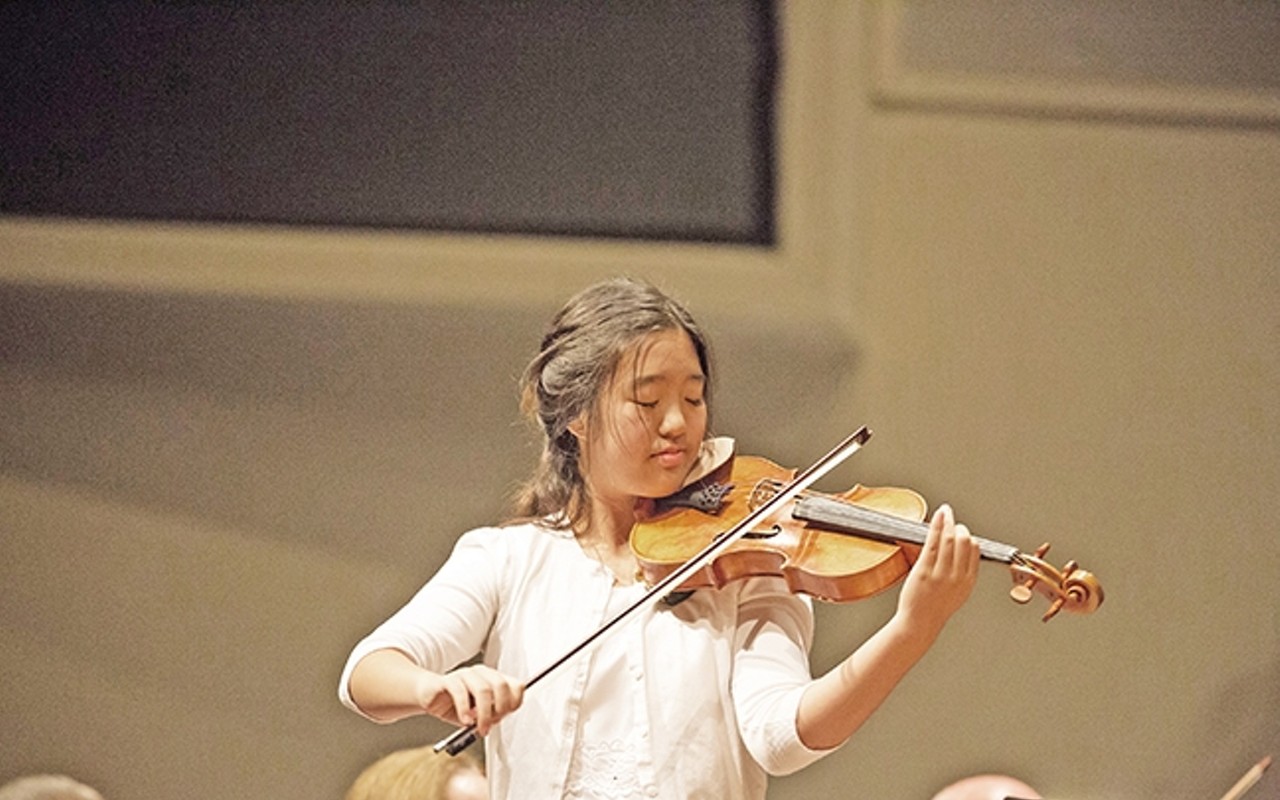 Santa Maria Philharmonic Orchestra welcomes violinist Amy Sze to the main stage for Tchaikovsky concerto