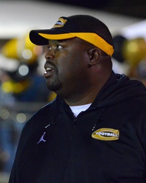 A football life: Former professional football player Don Willis takes over as head coach at Cabrillo
