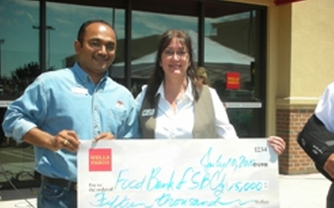 Wells Fargo Wagon, donations come a-callin' at the new Santa Maria bank branch